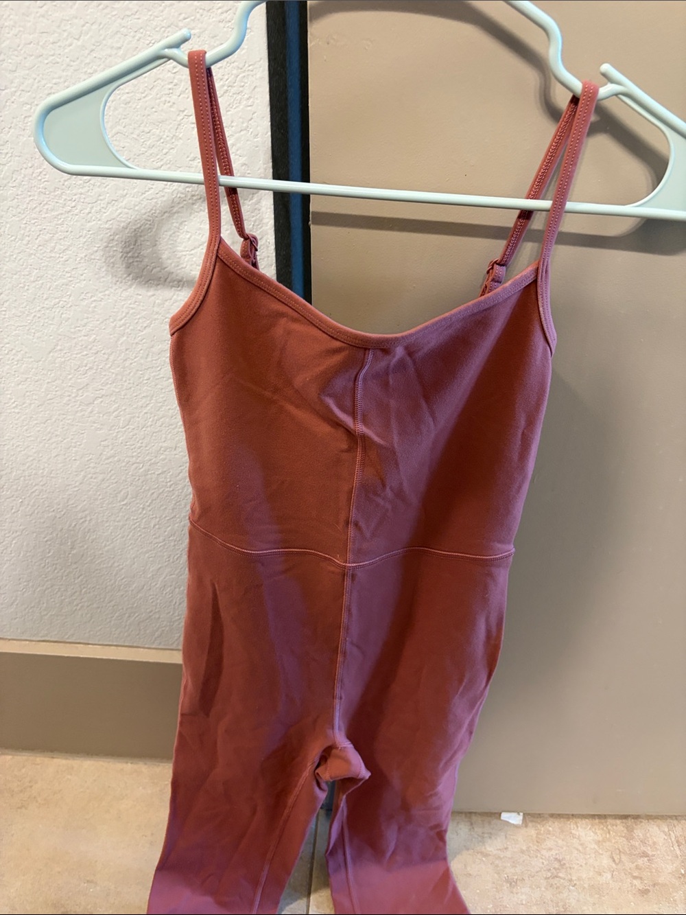 aritzia jumpsuit size xxs
